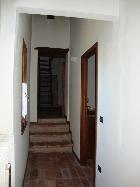 Casa Dell' Abbondanza B&B Agriturismo Vigoleno Bilik gambar