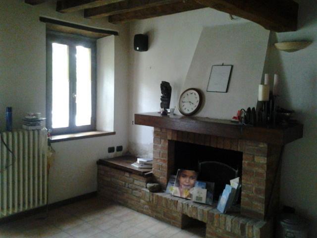 Casa Dell' Abbondanza B&B Agriturismo Vigoleno Luaran gambar
