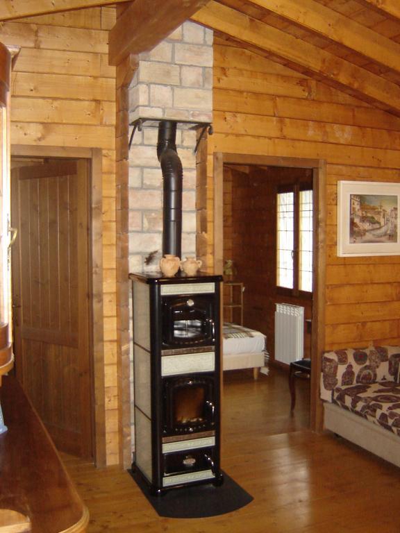 Casa Dell' Abbondanza B&B Agriturismo Vigoleno Bilik gambar