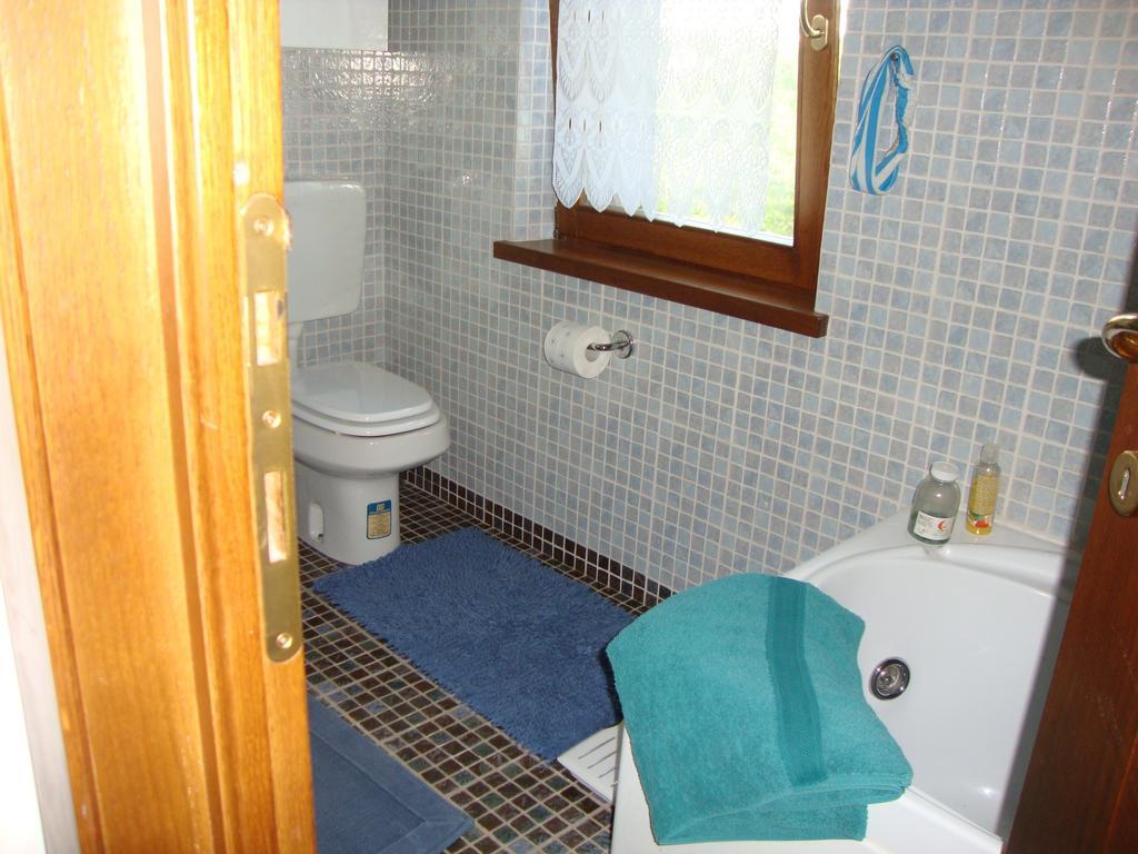 Casa Dell' Abbondanza B&B Agriturismo Vigoleno Bilik gambar